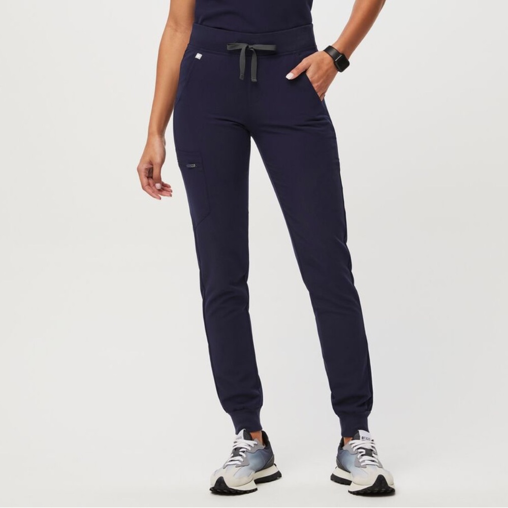 Figs Zamora scrub pants